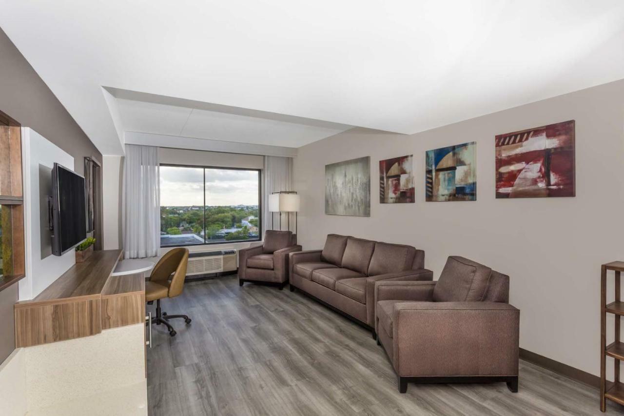 Wyndham Garden Ft Lauderdale Airport & Cruise Port Hotel Dania Beach Ngoại thất bức ảnh