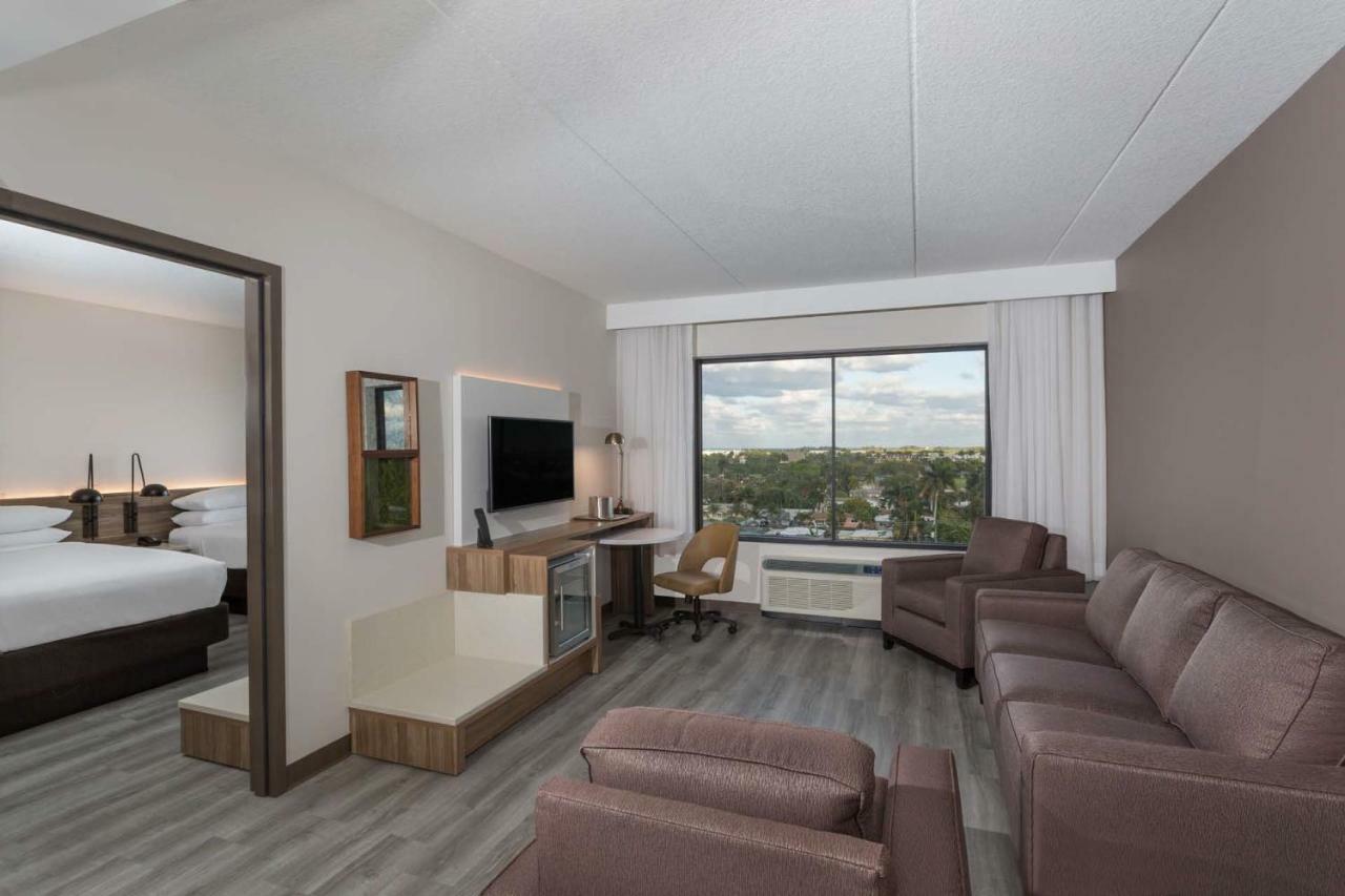 Wyndham Garden Ft Lauderdale Airport & Cruise Port Hotel Dania Beach Ngoại thất bức ảnh