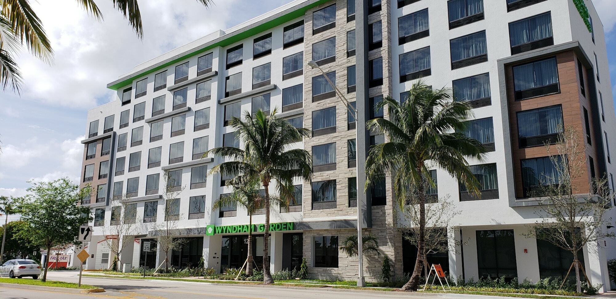 Wyndham Garden Ft Lauderdale Airport & Cruise Port Hotel Dania Beach Ngoại thất bức ảnh